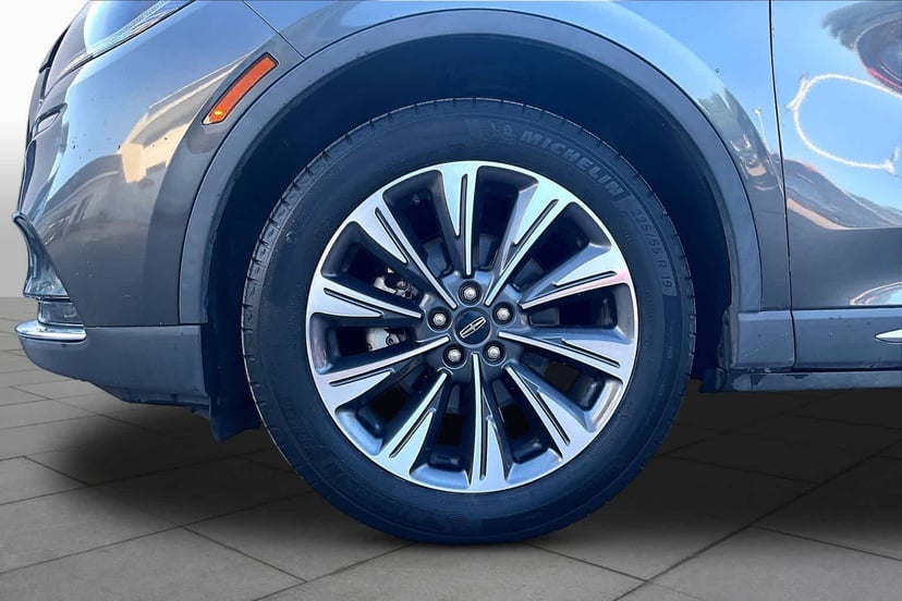 2020 Lincoln Corsair - Image 10