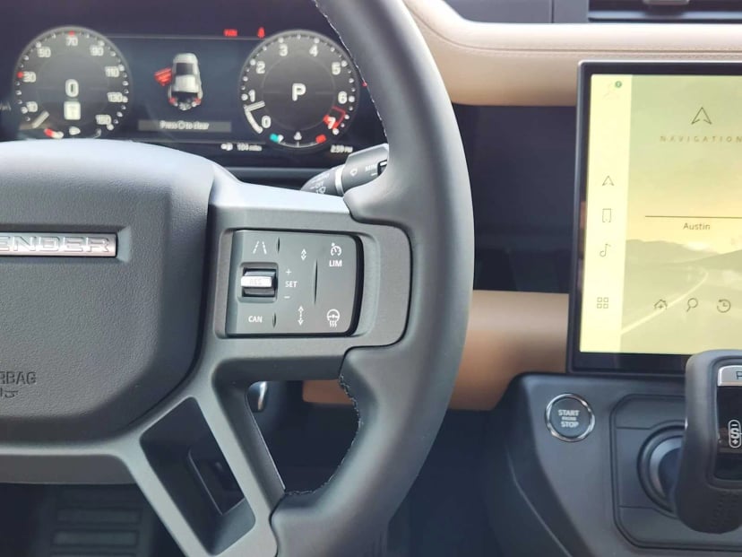 2026 LAND ROVER Defender 110 - Image 29
