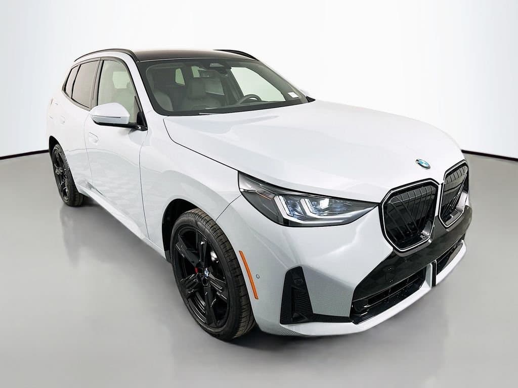 2026 BMW X3 - Image 3