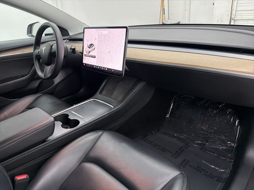2022 Tesla Model 3 - Image 23