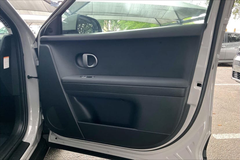 2026 Hyundai IONIQ 5 - Image 22