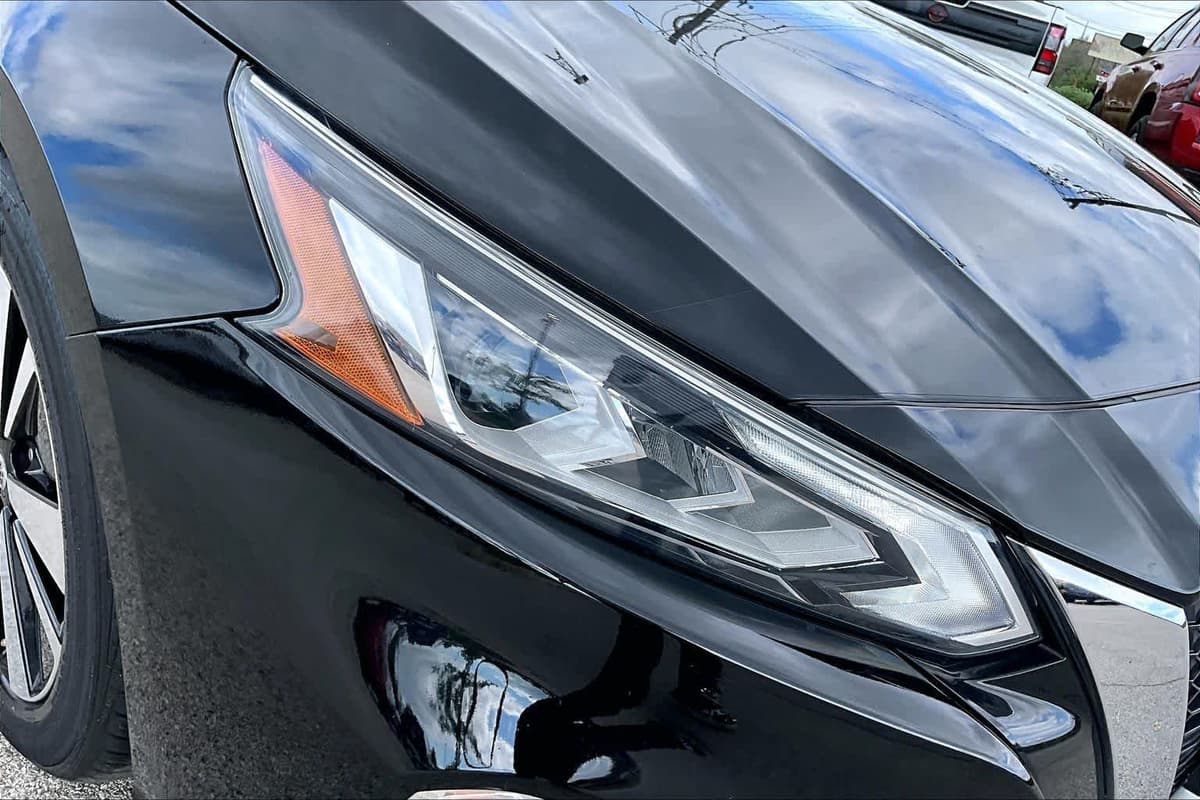 2022 Nissan Altima - Image 28