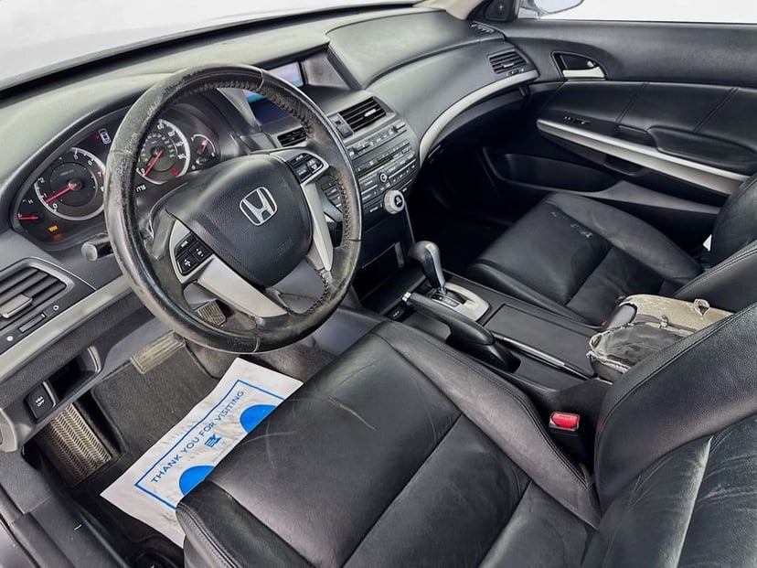 2009 Honda Accord - Image 9