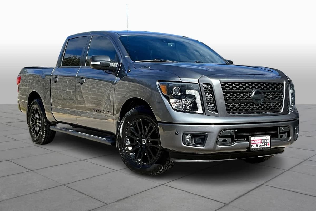 2019 Nissan Titan - Image 3