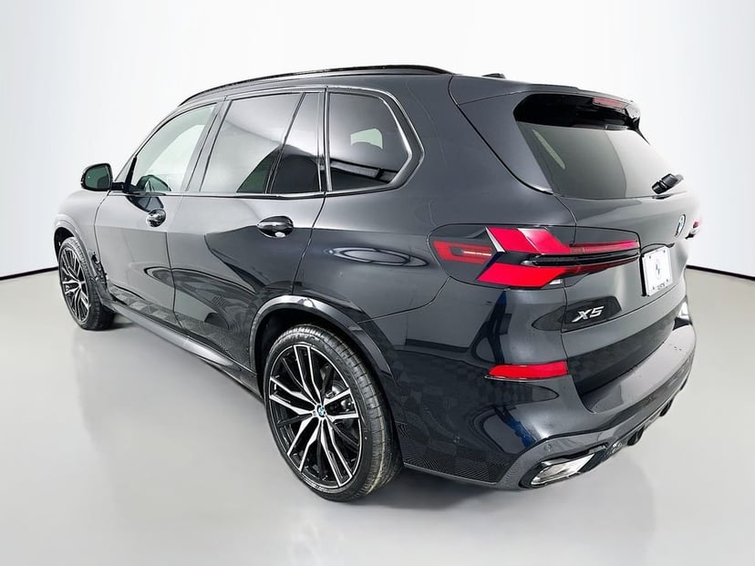 2026 BMW X5 - Image 7