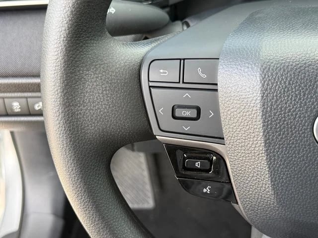 2026 Toyota Camry - Image 12