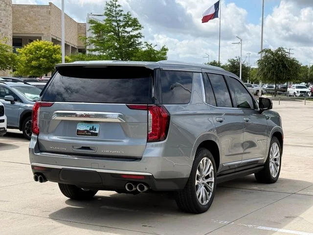 2024 GMC Yukon - Image 4