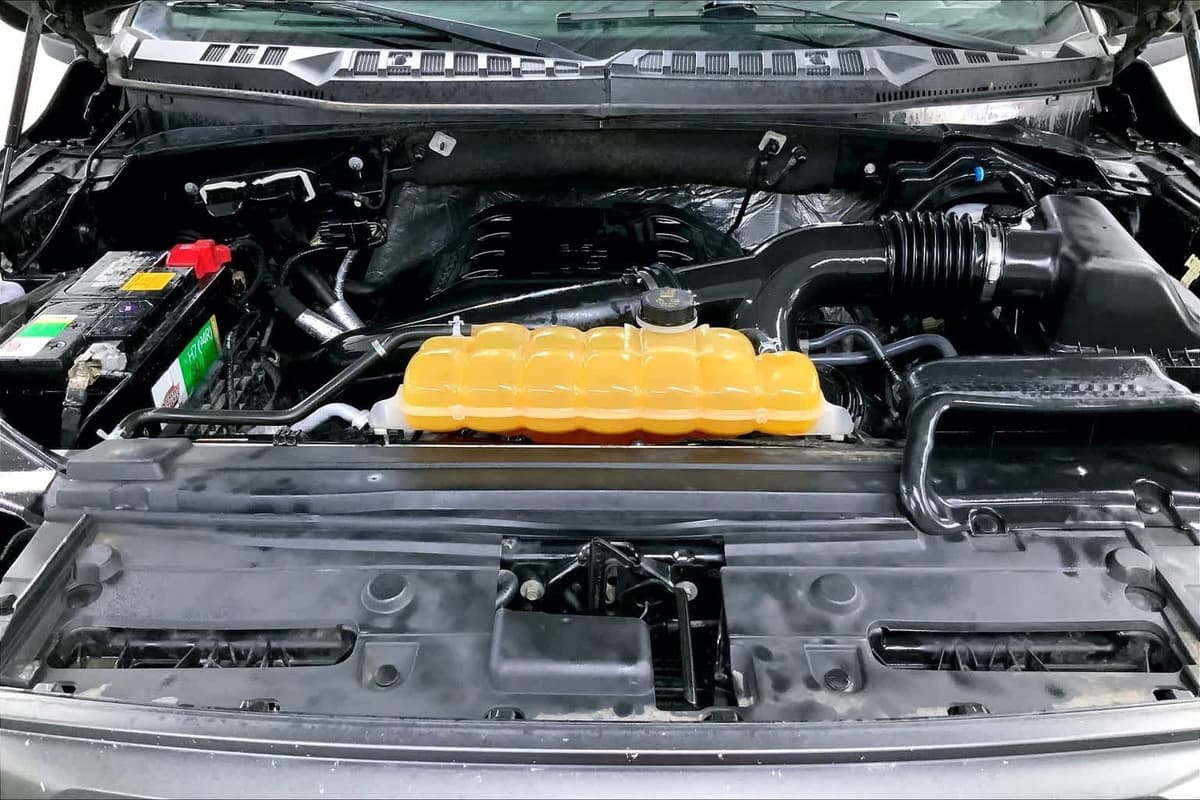 2016 Ford F-150 - Image 28