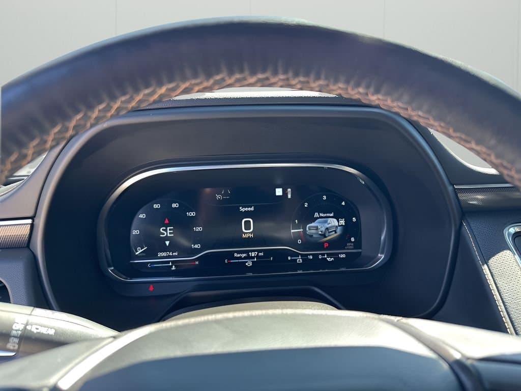 2023 GMC Yukon - Image 34