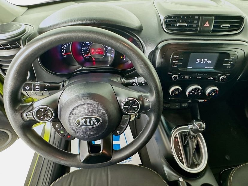2016 Kia Soul - Image 12