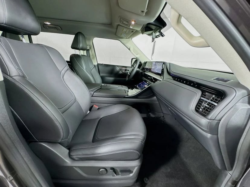 2026 INFINITI QX80 - Image 38