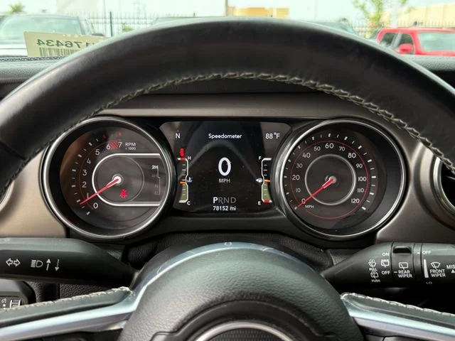 2020 Jeep Wrangler - Image 16