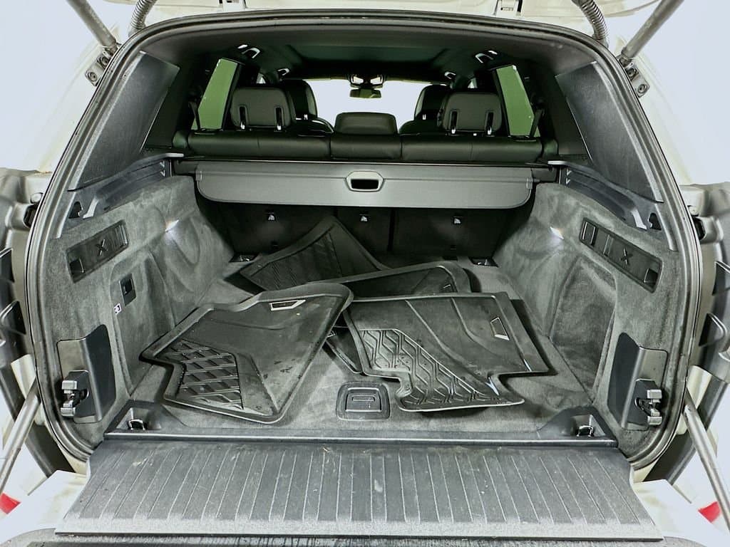 2024 BMW X5 - Image 27