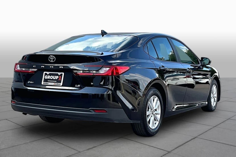 2026 Toyota Camry - Image 13