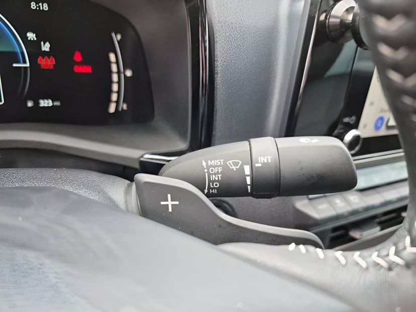 2025 Toyota Camry - Image 36