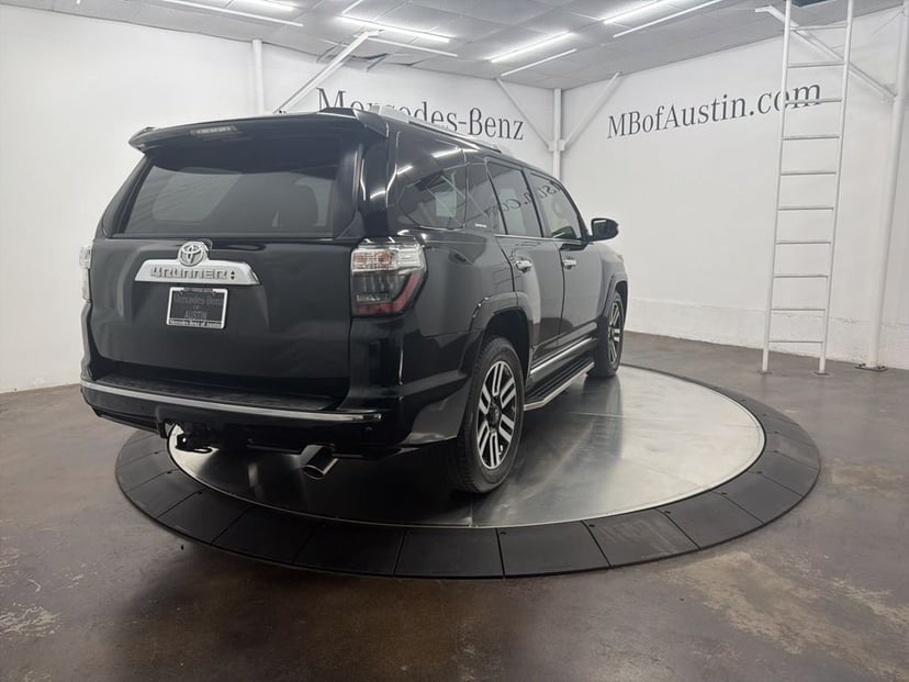 2018 Toyota 4Runner - Image 7