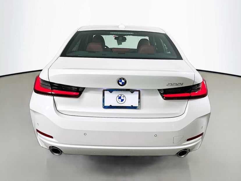 2026 BMW 3 Series - Image 6
