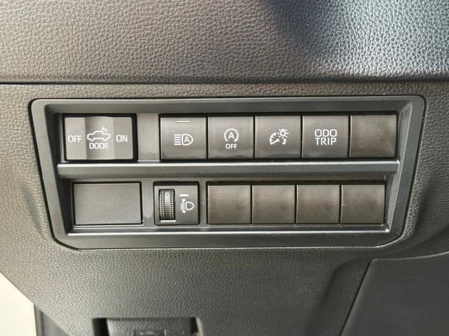 2022 Toyota Tundra - Image 22
