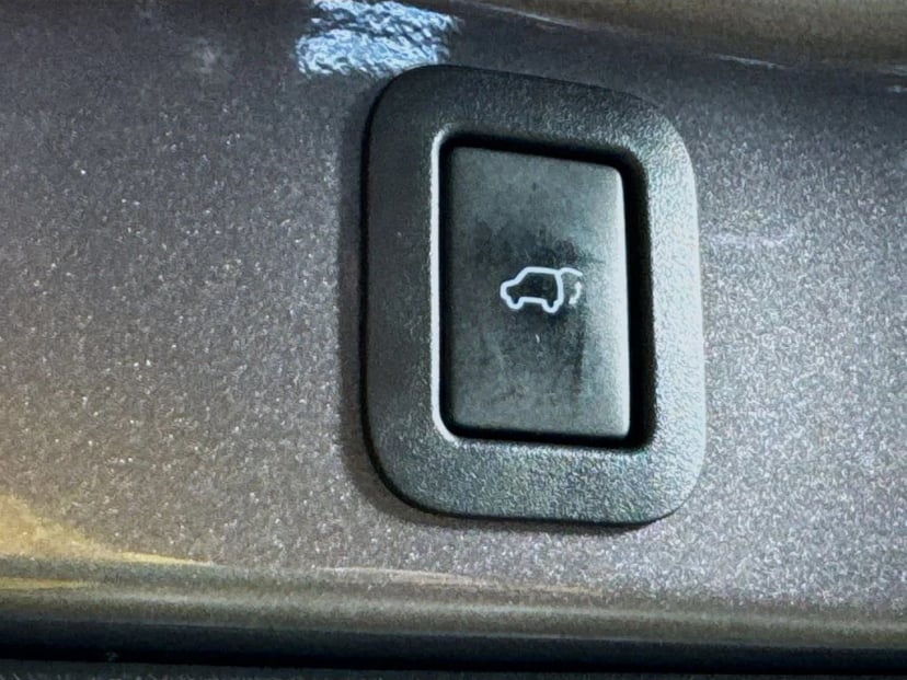 2014 Toyota Highlander - Image 30