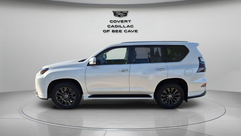 2023 Lexus GX - Image 5