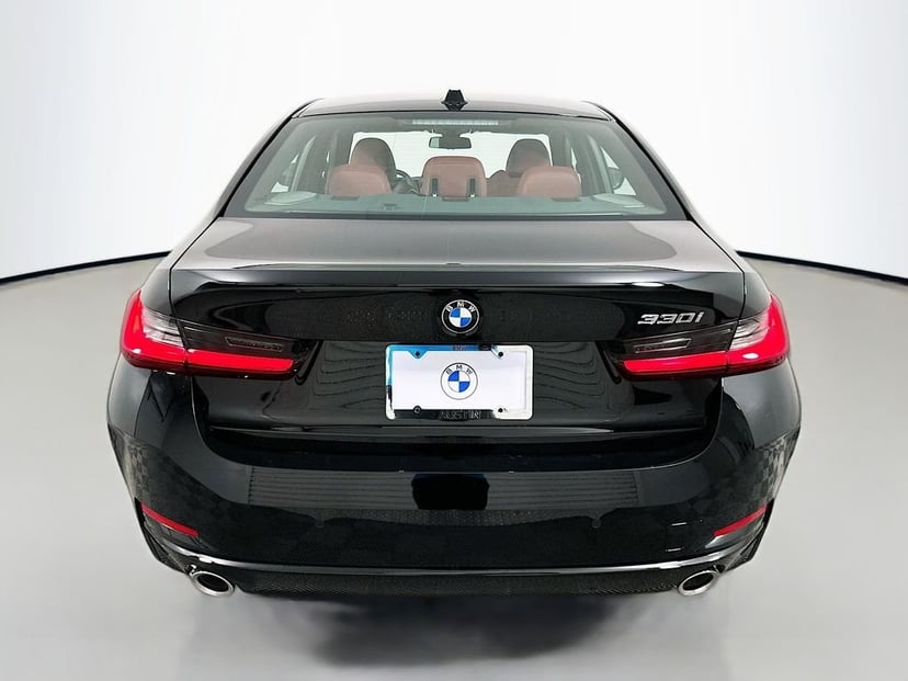 2026 BMW 3 Series - Image 6
