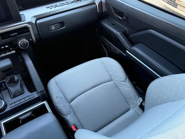 2024 Toyota Tacoma - Image 23