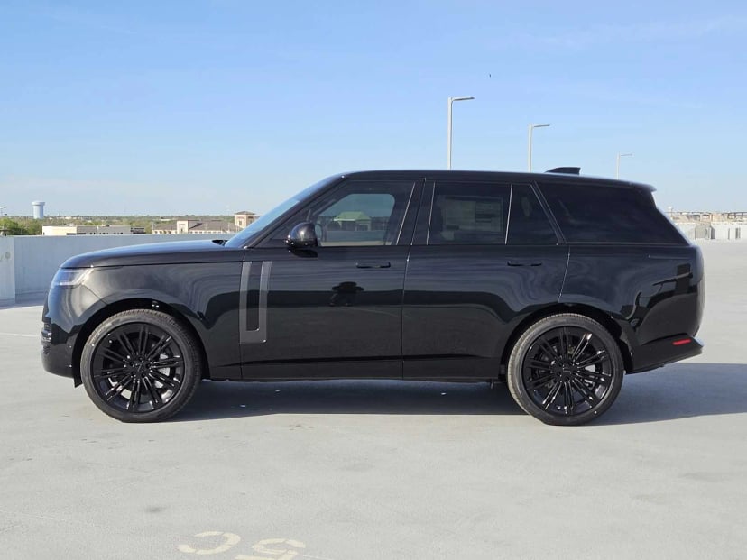 2026 LAND ROVER Range Rover - Image 4
