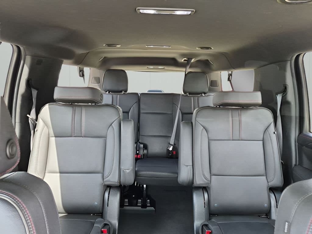 2023 Chevrolet Suburban - Image 43