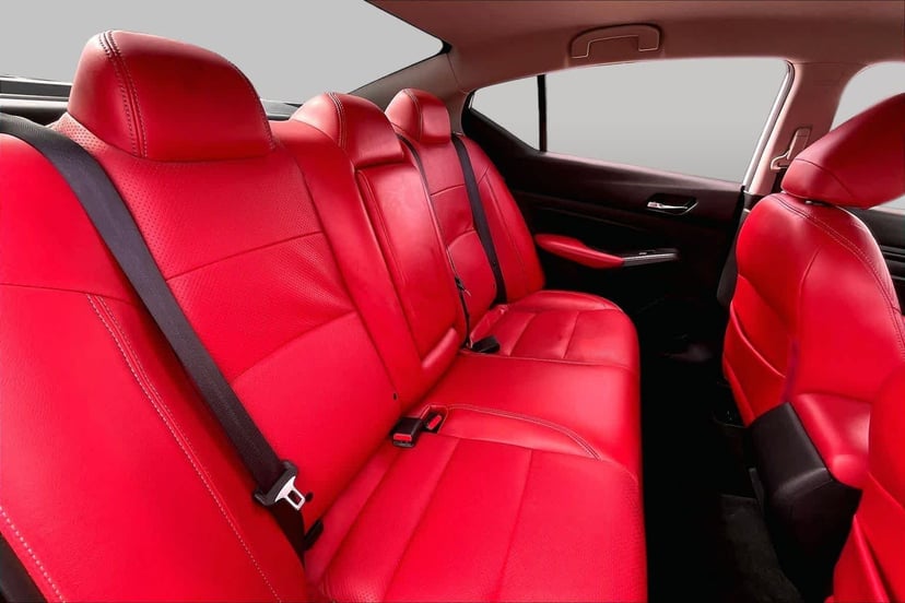 2020 Nissan Altima - Image 20