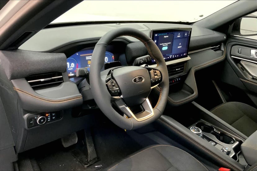 2026 Ford Explorer - Image 7