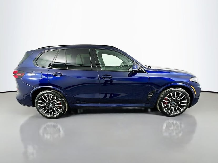 2026 BMW X5 - Image 4