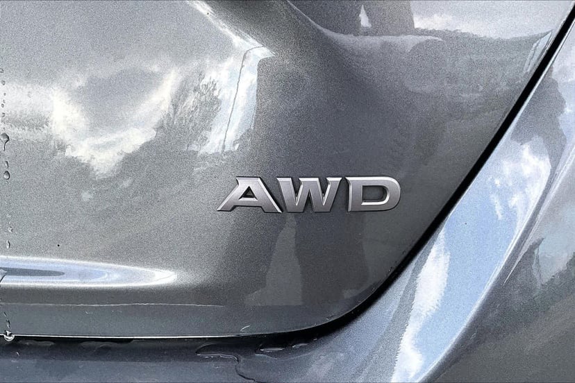 2023 Nissan Altima - Image 31