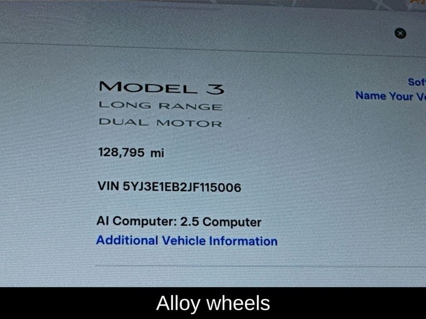 2018 Tesla Model 3 - Image 15