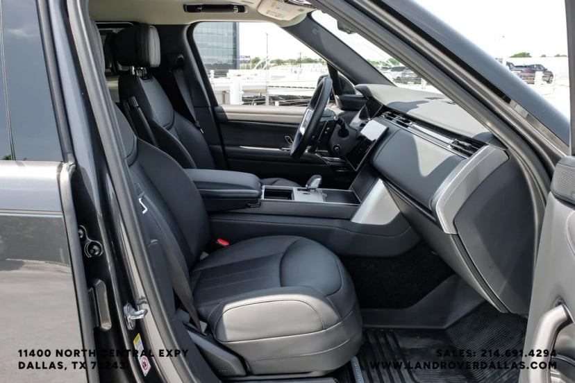 2026 Land Rover Range Rover - Image 35