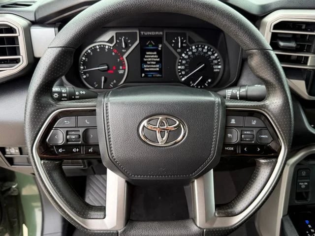 2023 Toyota Tundra - Image 13