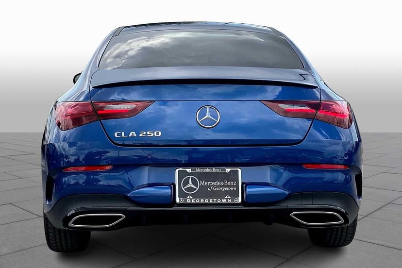 2025 Mercedes-Benz CLA 250 - Image 5