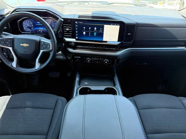 2024 Chevrolet Silverado 2500HD - Image 23