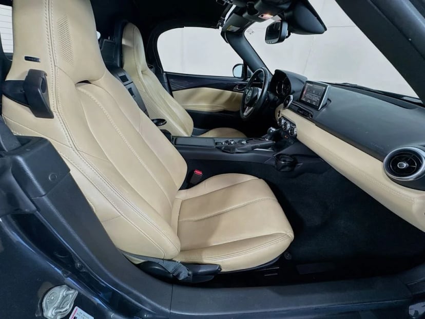 2016 Mazda Miata - Image 30