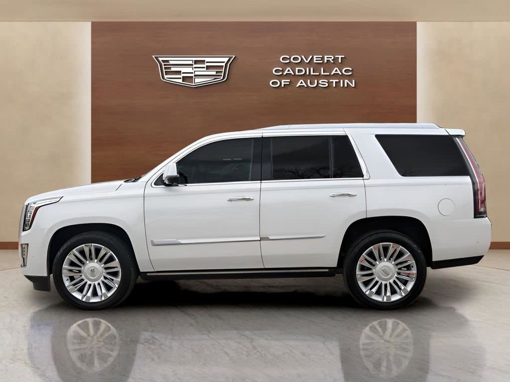 2020 Cadillac Escalade - Image 2