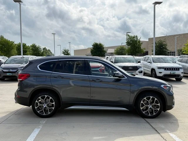 2022 BMW X1 - Image 5