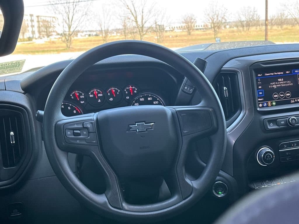 2026 Chevrolet Silverado 1500 - Image 28