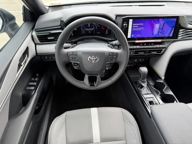 2026 Toyota Camry - Image 28