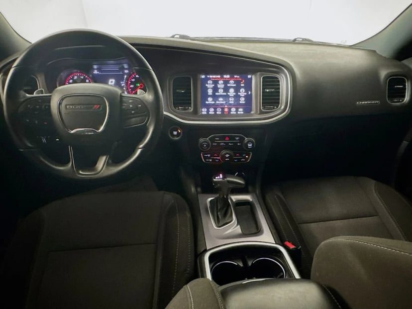 2020 Dodge Charger - Image 23