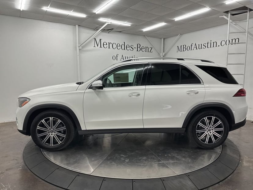 2026 Mercedes-Benz GLE - Image 3