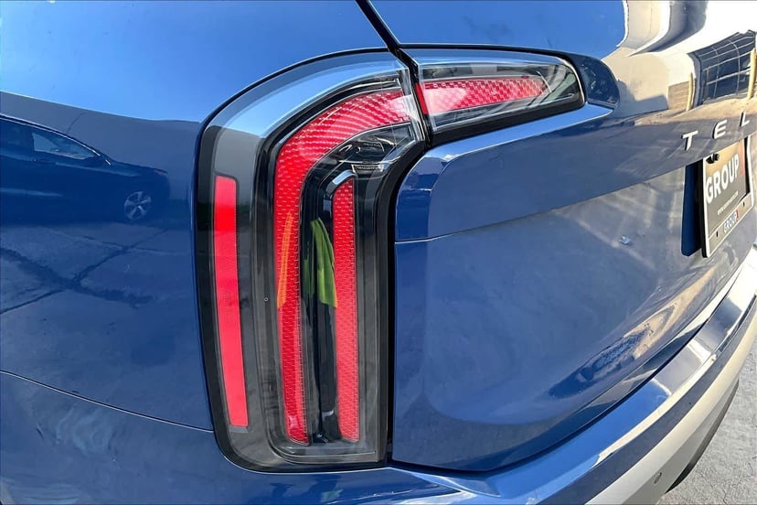 2023 Kia Telluride - Image 28