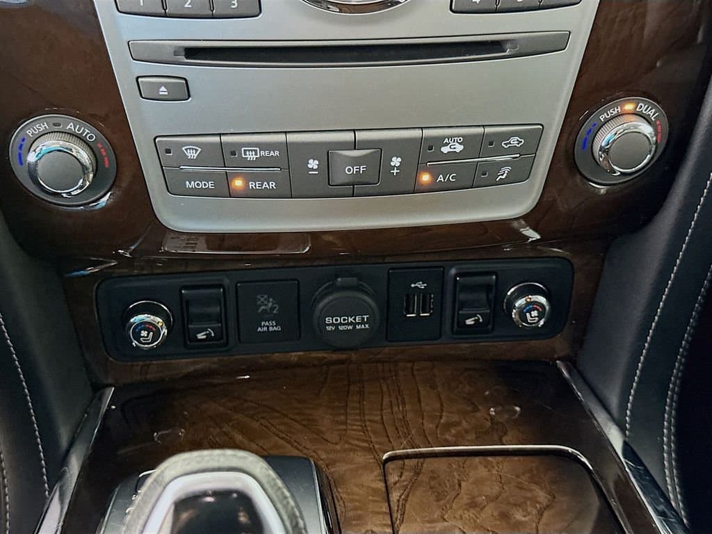 2019 INFINITI QX80 - Image 16