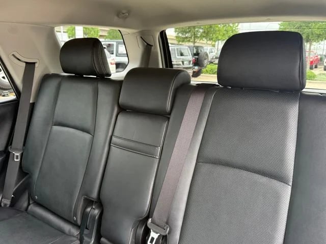 2023 Toyota 4Runner - Image 28
