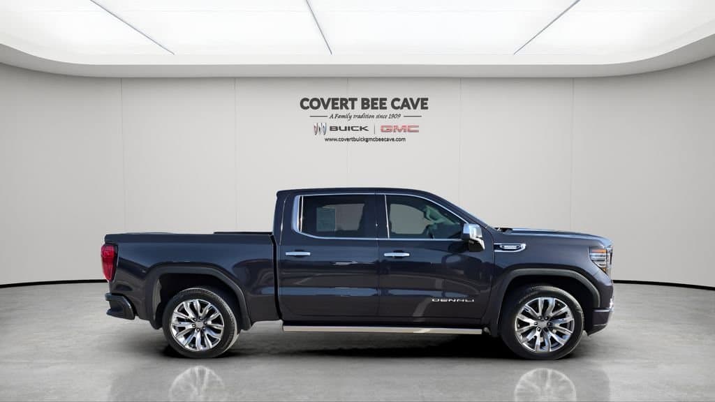 2024 GMC Sierra 1500 - Image 11