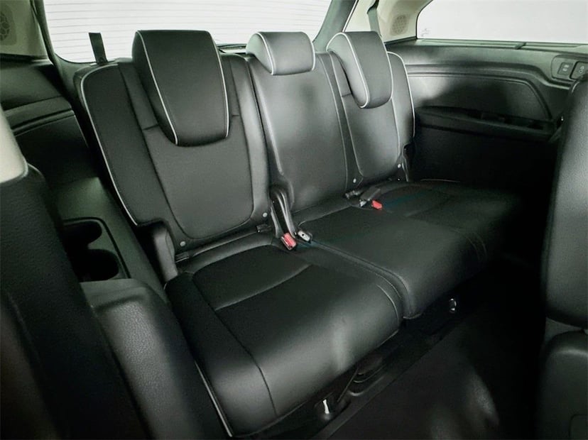 2026 Honda Odyssey - Image 40