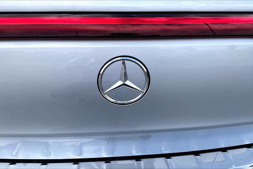 2023 Mercedes-Benz EQB 300 - Image 30